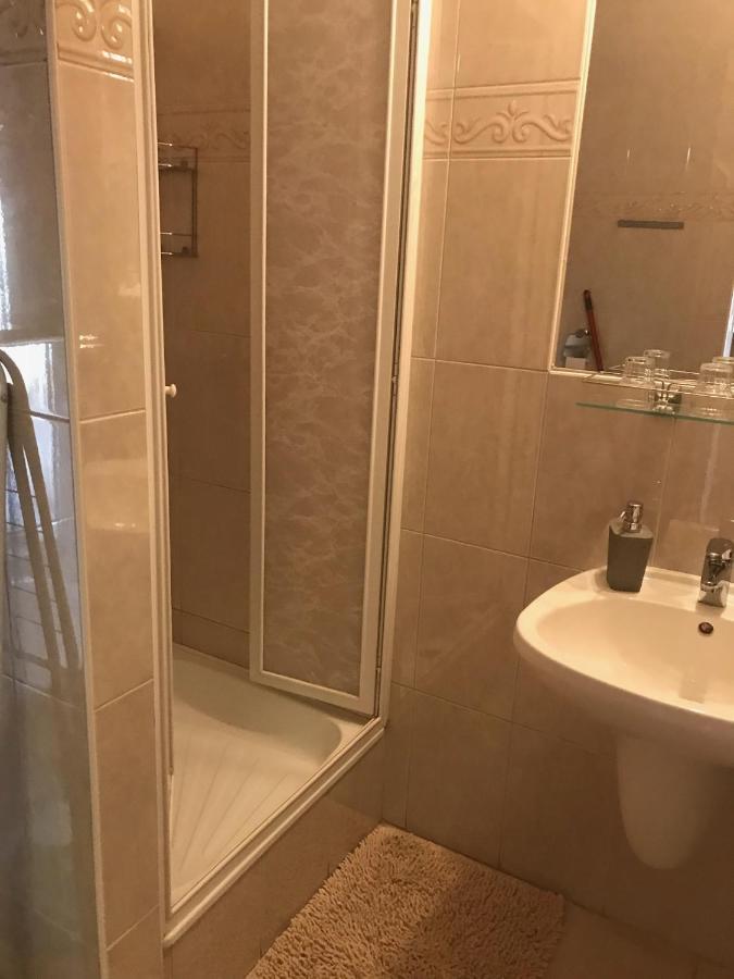 Vida Apartman Шарвар Экстерьер фото